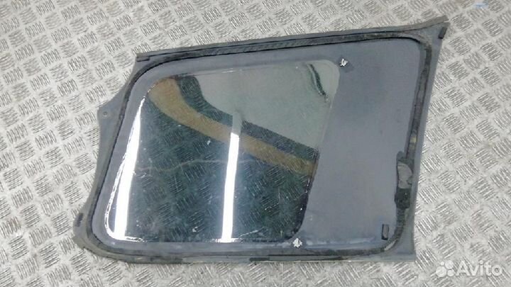 Стекло боковое Suzuki Grand Vitara/Vitara