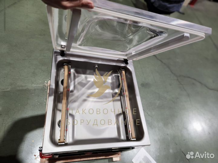 Вакуумный упаковщик DZ-400/2T LC