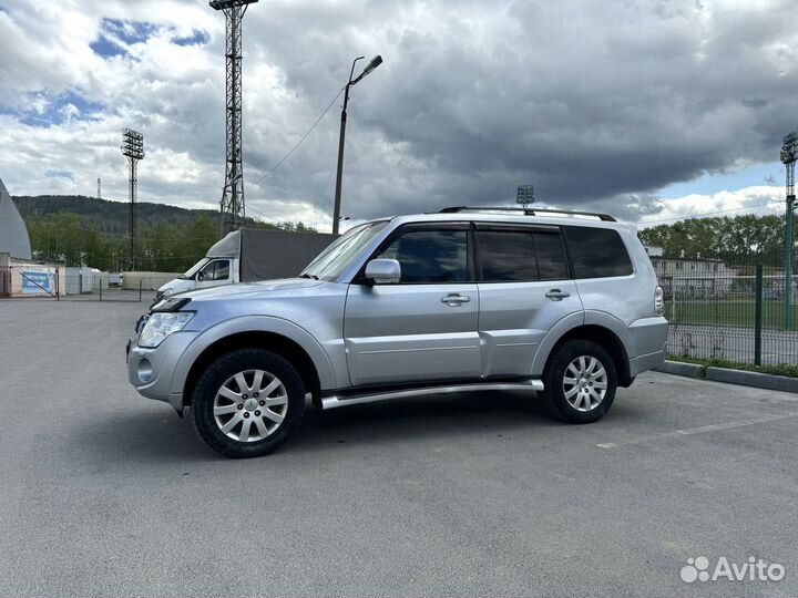 Mitsubishi Pajero 3.0 AT, 2012, 205 000 км