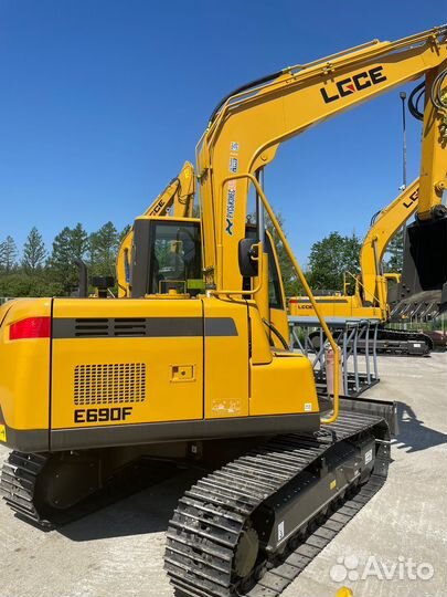 Гусеничный экскаватор LGCE (SDLG) E690F, 2023