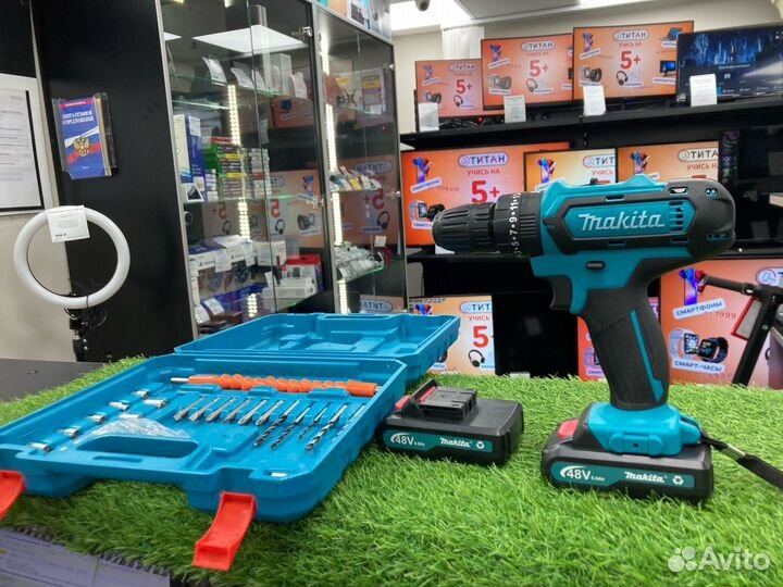 Шуруповерт makita DF331D