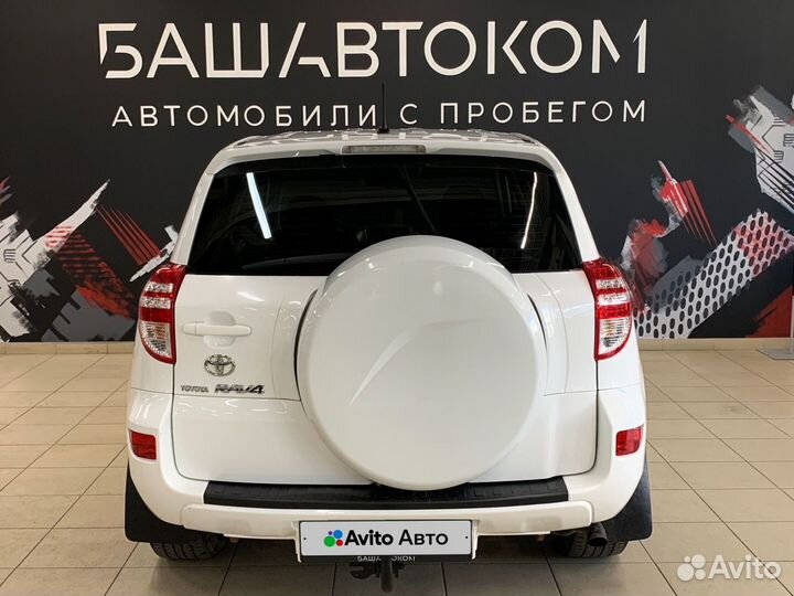 Toyota RAV4 2.0 CVT, 2010, 160 900 км