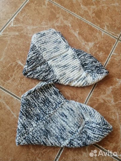 Вязанные носки, тапочки ручной работы
