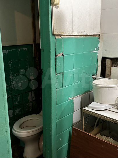 Комната 13 м² в 4-к., 1/5 эт.