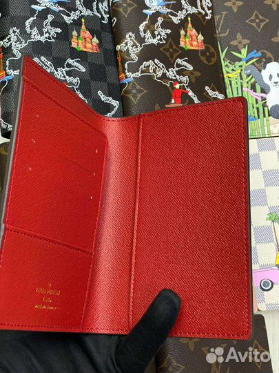 Обложка для паспорта louis vuitton