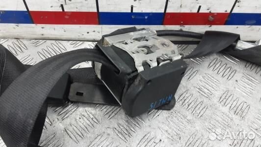 Ремень безопасности с пиропатроном сиденья передне