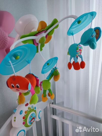Мобиль на кроватку, игрушки для малышей