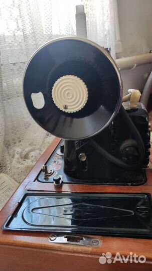 Швейная машина Подольск с электроприводом