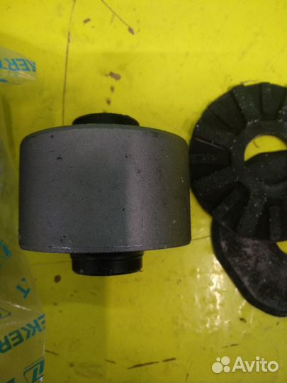 Сайлентблок заднего рычага nissan X-Trail Qashqai