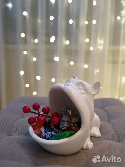 Бульдог конфетница