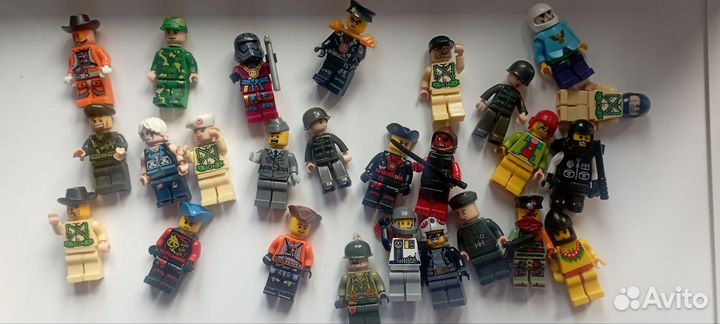 Lego человечки