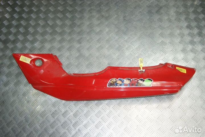 Пластик задний Suzuki RF600