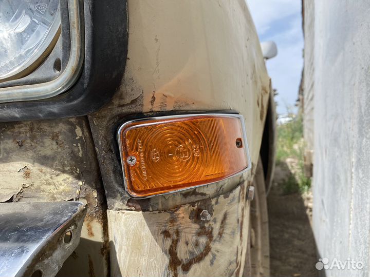 Газ 24 поворотник левый передний