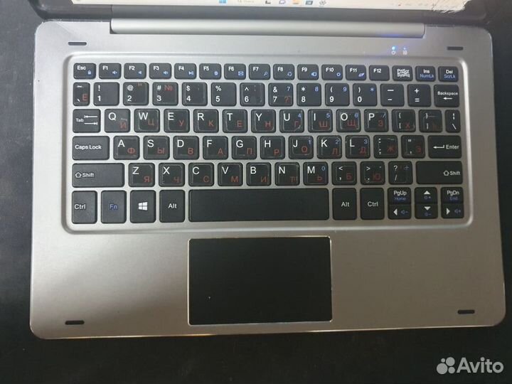 Планшет chuwi CWI527 с клавиатурой