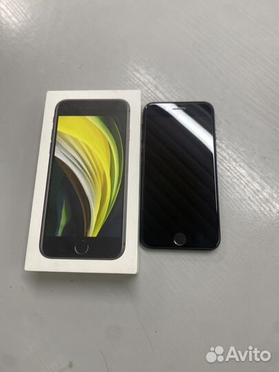 iPhone SE (2020), 64 ГБ