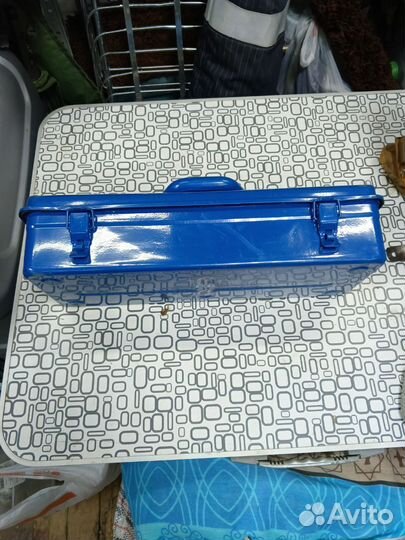 Ящик для инструмента металлический