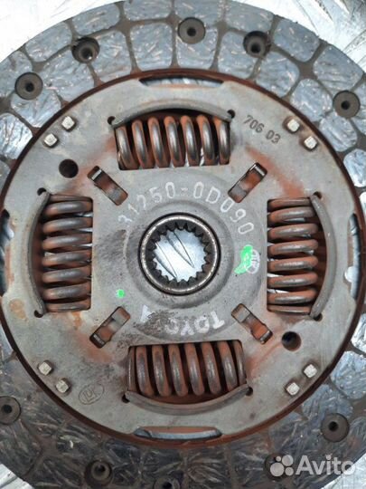 Комплект сцепления Toyota Yaris хэтчбэк 3 дв. 1.3