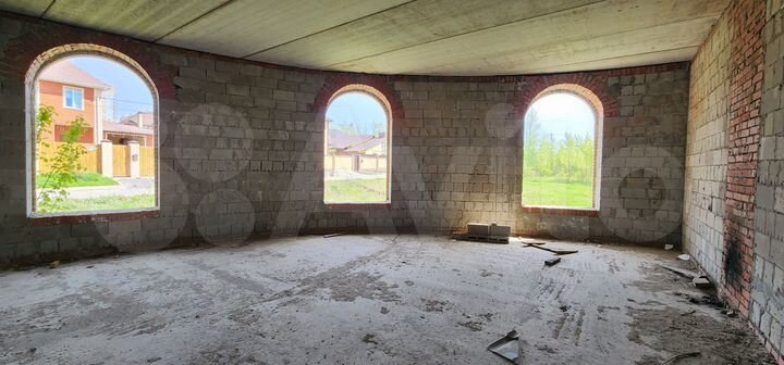 Дом 360 м² на участке 15 сот.