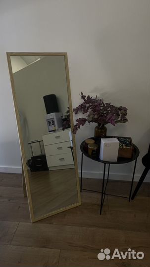 Зеркало напольное