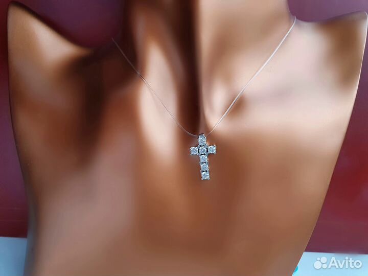 Серебряное колье на леске с фианитами