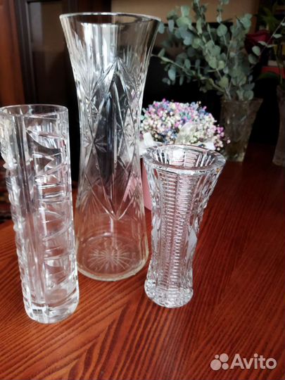 Ваза хрустальная СССР, красное стекло