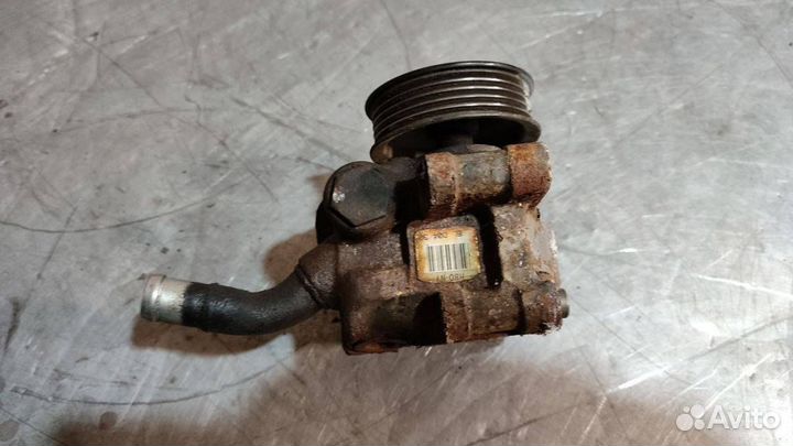 Насос гидроусилителя руля Ford Fiesta 5 2005