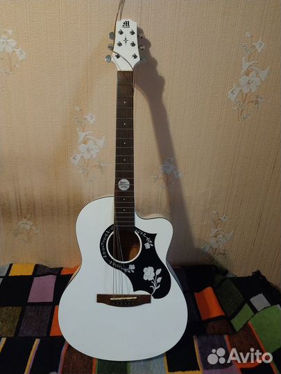 Акустическая гитара Madeira HF680 WH