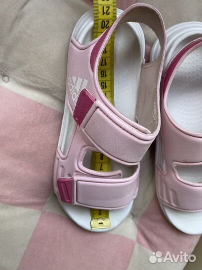 Adidas сандали