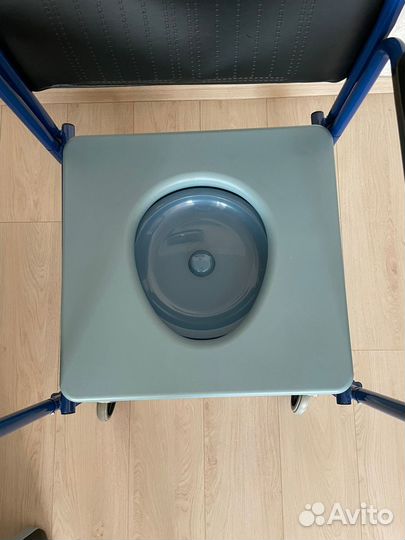 Санитарное кресло туалет Ortonica