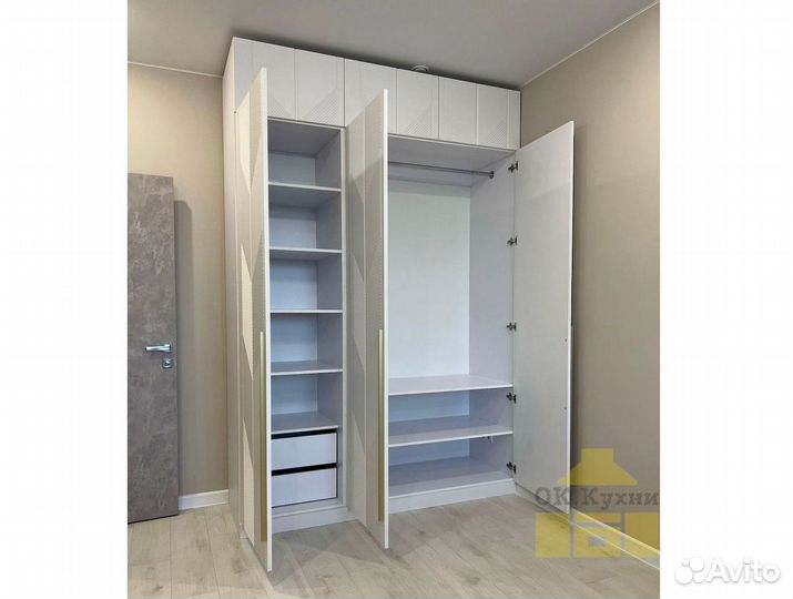 Стенка в гостиную