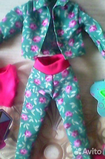 Набор вещей для куклы Барби