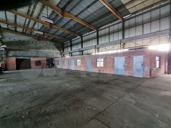 Здание, 4000 м²