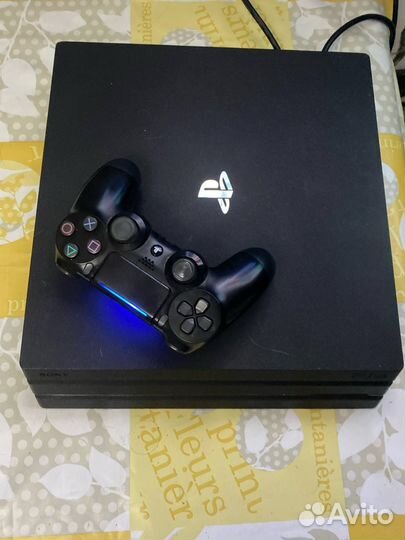 Sony PS4 pro 1tb