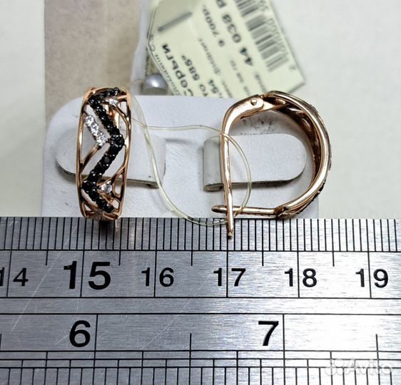 Золотые серьги 4,54гр