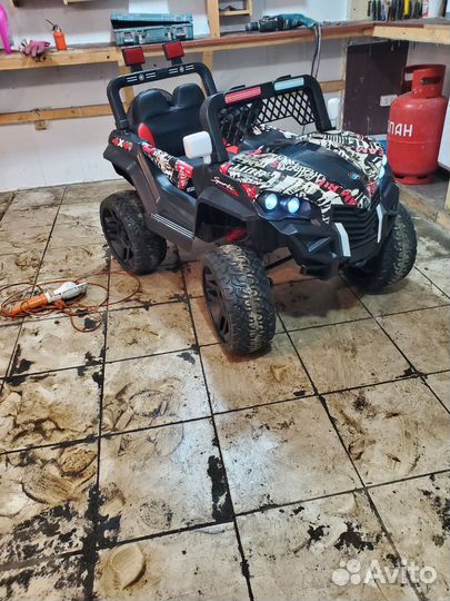 Машинка детская электрический