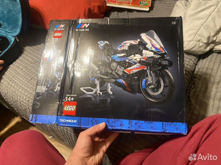 Lego m 1000 rr