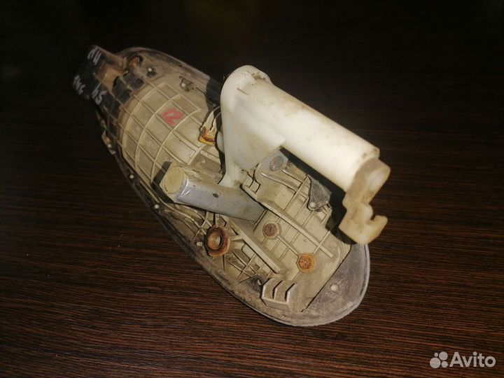 Задняя правая наружняя ручка Hyundai Sonata IV