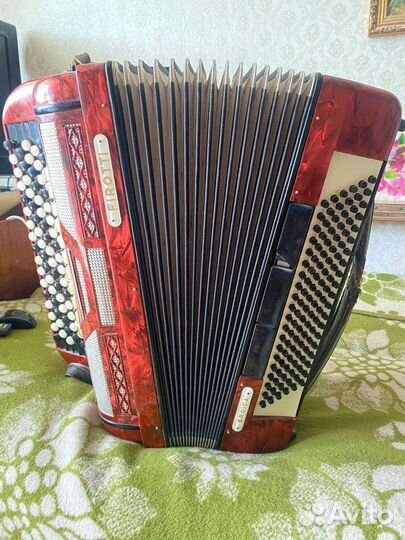 Баян пятирядный