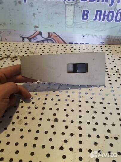 Кнопка стеклоподъемника Infiniti FX35