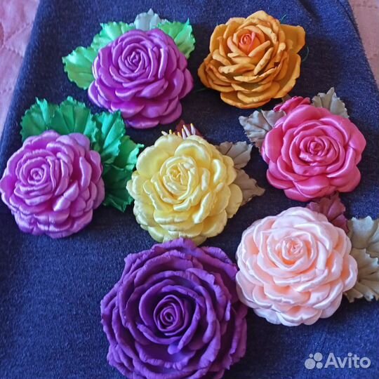 Цветы с атласной ленты