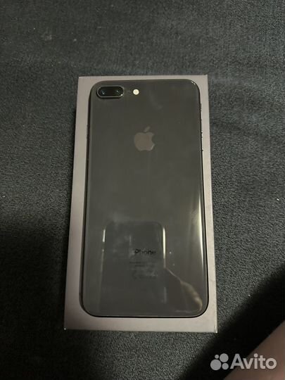 iPhone 8 Plus, 64 ГБ