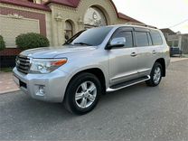 Toyota Land Cruiser 4.6 AT, 2012, 193 000 км, с пробегом, цена 3 830 000 руб.