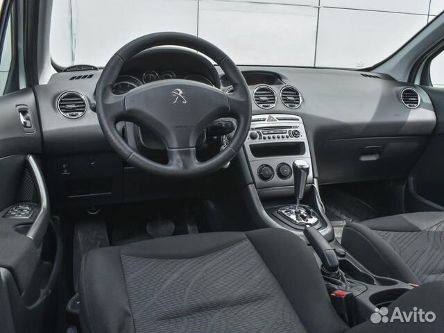 Peugeot 308 1.6 AT, 2011, 129 189 км