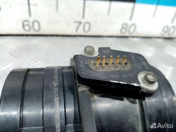 Б/У Датчик расхода воздуха#011