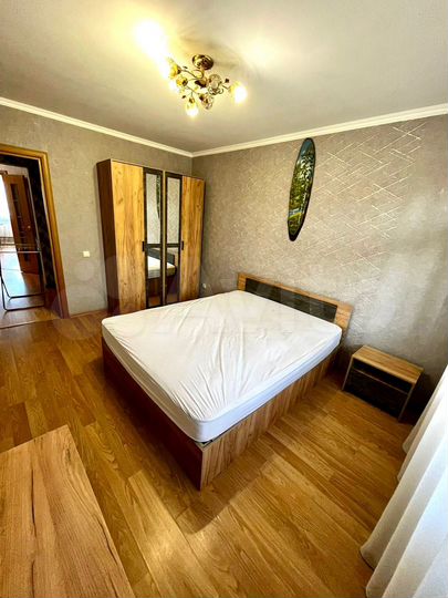 2-к. квартира, 58 м², 3/10 эт.