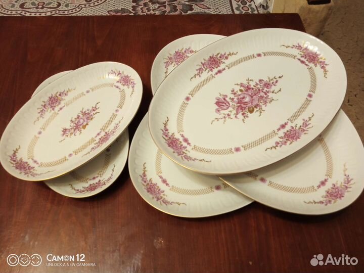 Столовый фарфоровый сервиз на 12 персон гдр
