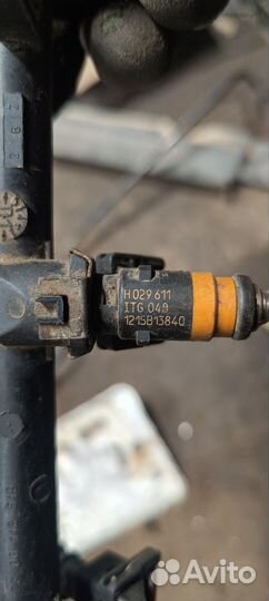 Топливная рампа с форсунками лагуна 2 1.6