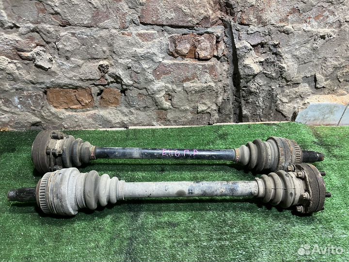 Привод задний левый правый BMW E46