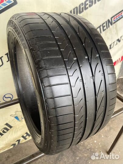 Bridgestone Potenza RE050A 285/35 R18