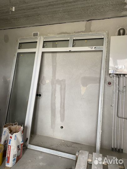 Блок балконный с дверью пвх снятый в новостройке